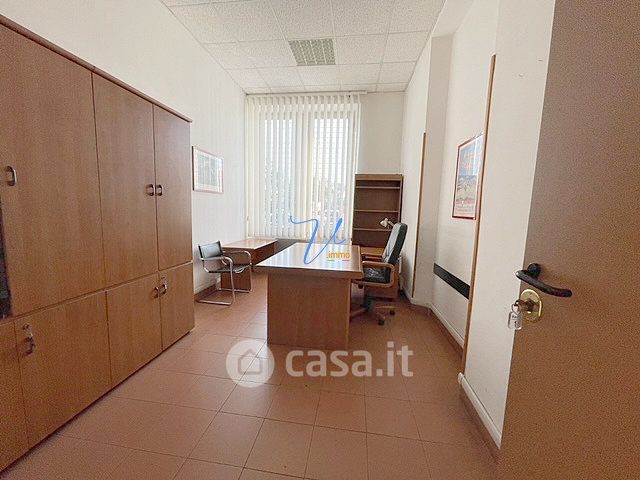 Ufficio in Affitto in Via Tirone 11 a Roma