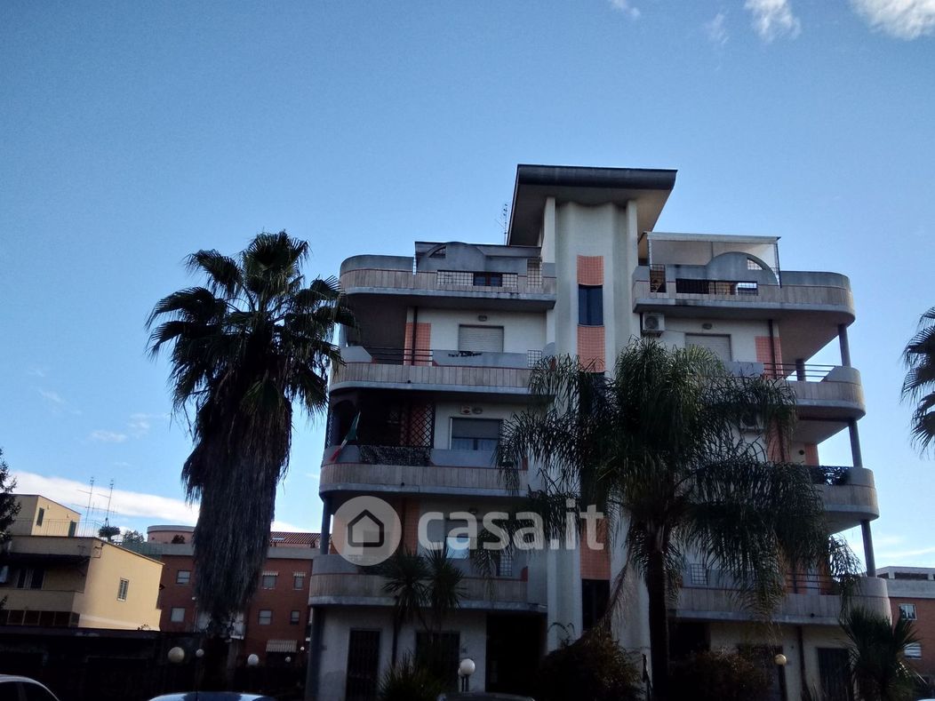 Appartamento in Affitto in Piazzale dell'Ambrosia 12 a Latina