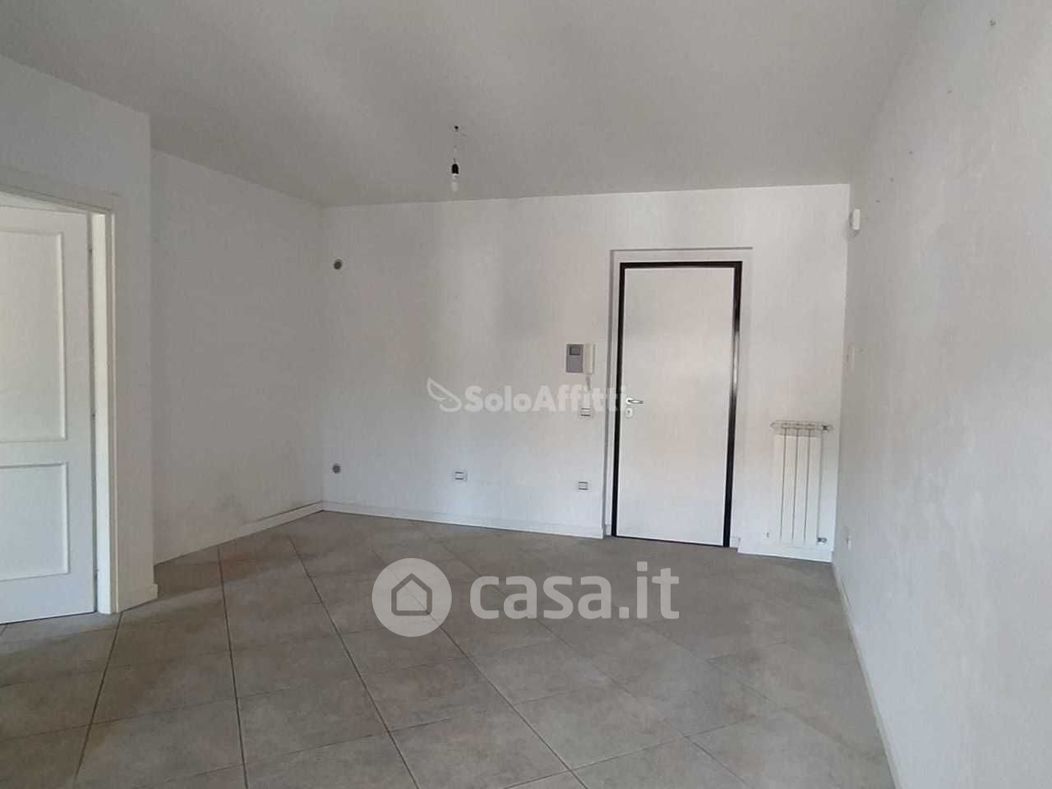 Appartamento in Affitto in Via Lucania a Terni