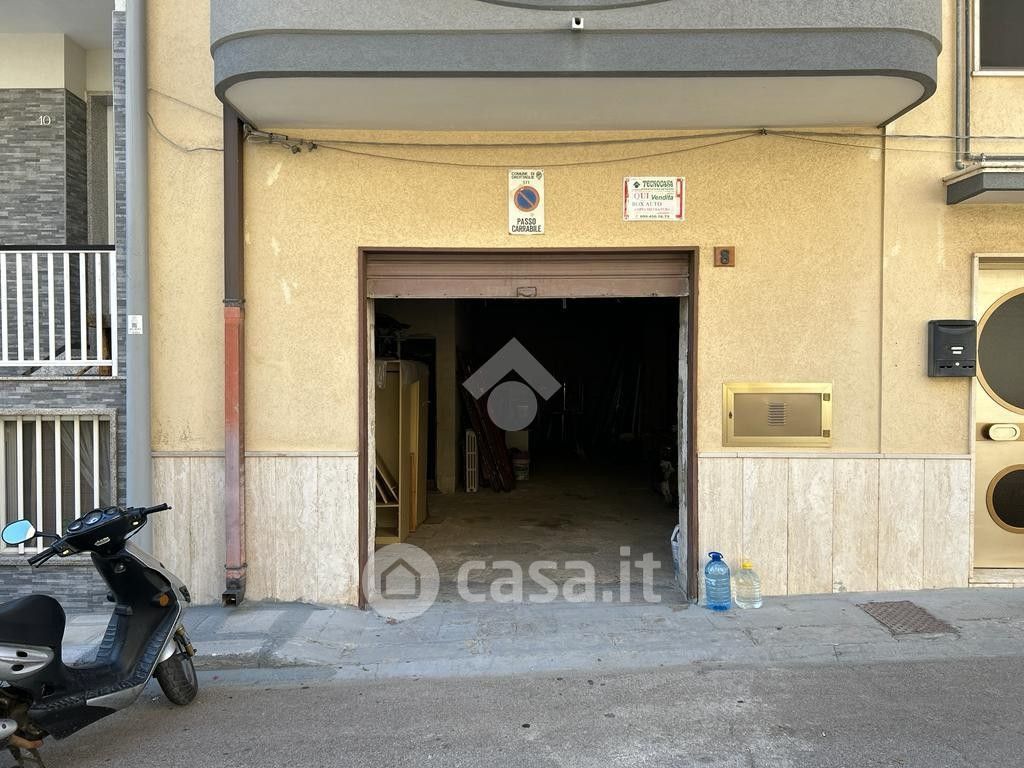 Garage/Posto auto in Vendita in Via G.L. Bernini 8 a Grottaglie