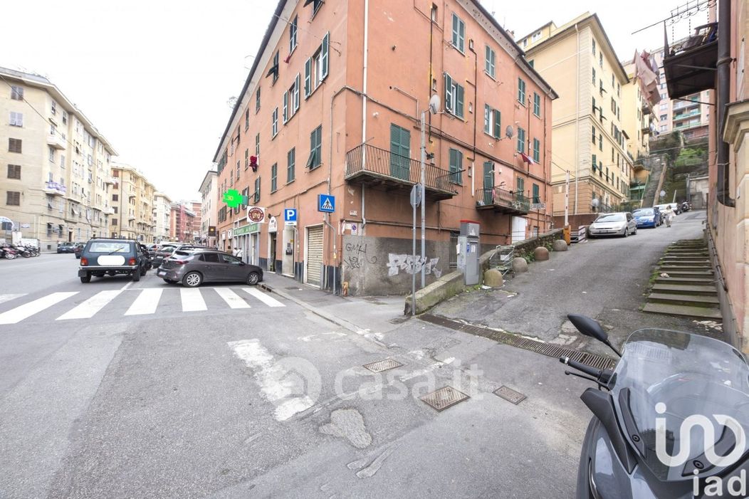 Appartamento in Vendita in Passo della Zebra 1 a Genova