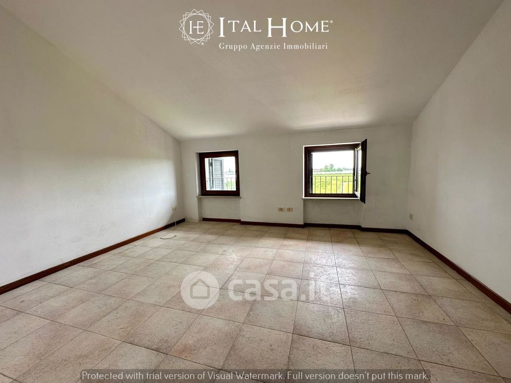 Appartamento in Vendita in Via Torricelli a Verona