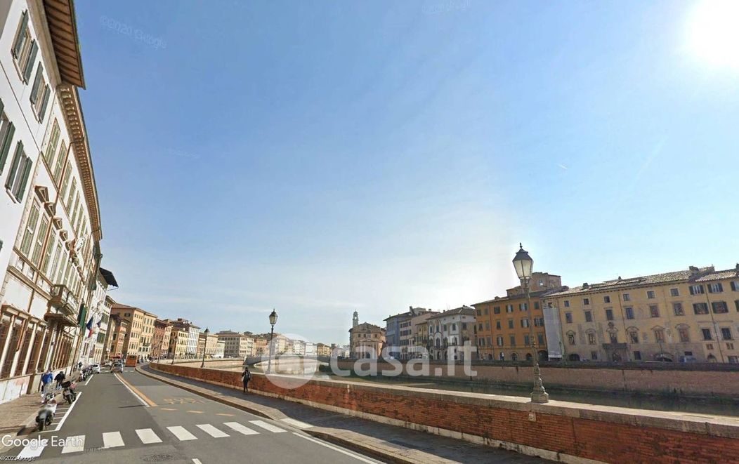 Appartamento in Vendita in Piazza Dante Alighieri a Pisa