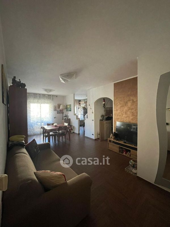 Appartamento in Vendita in Via Giacomo Carissimi 35 a Latina