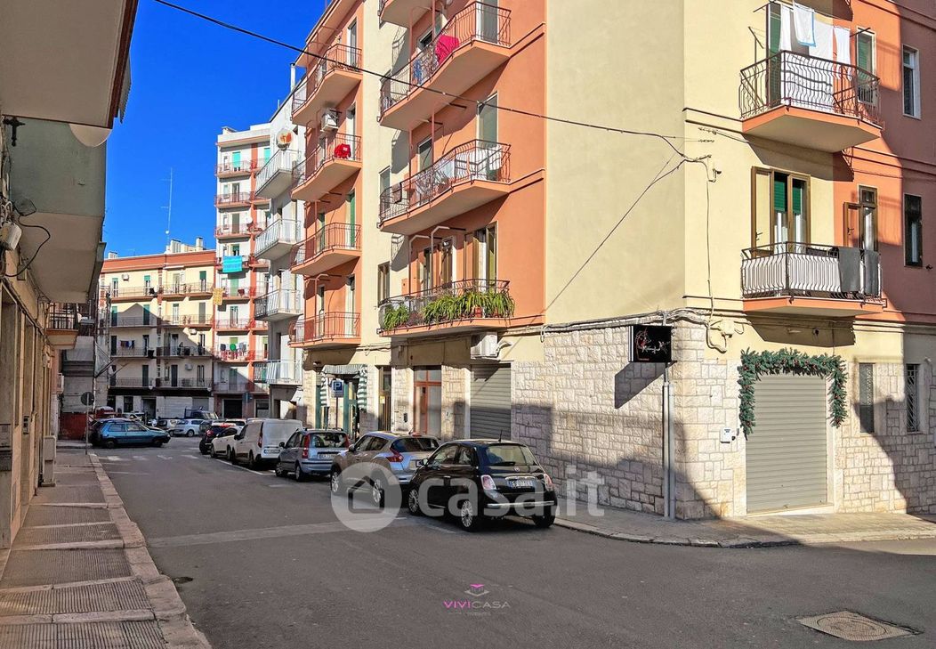 Appartamento in Vendita in Via Venerabile Cesare Sportelli a Putignano