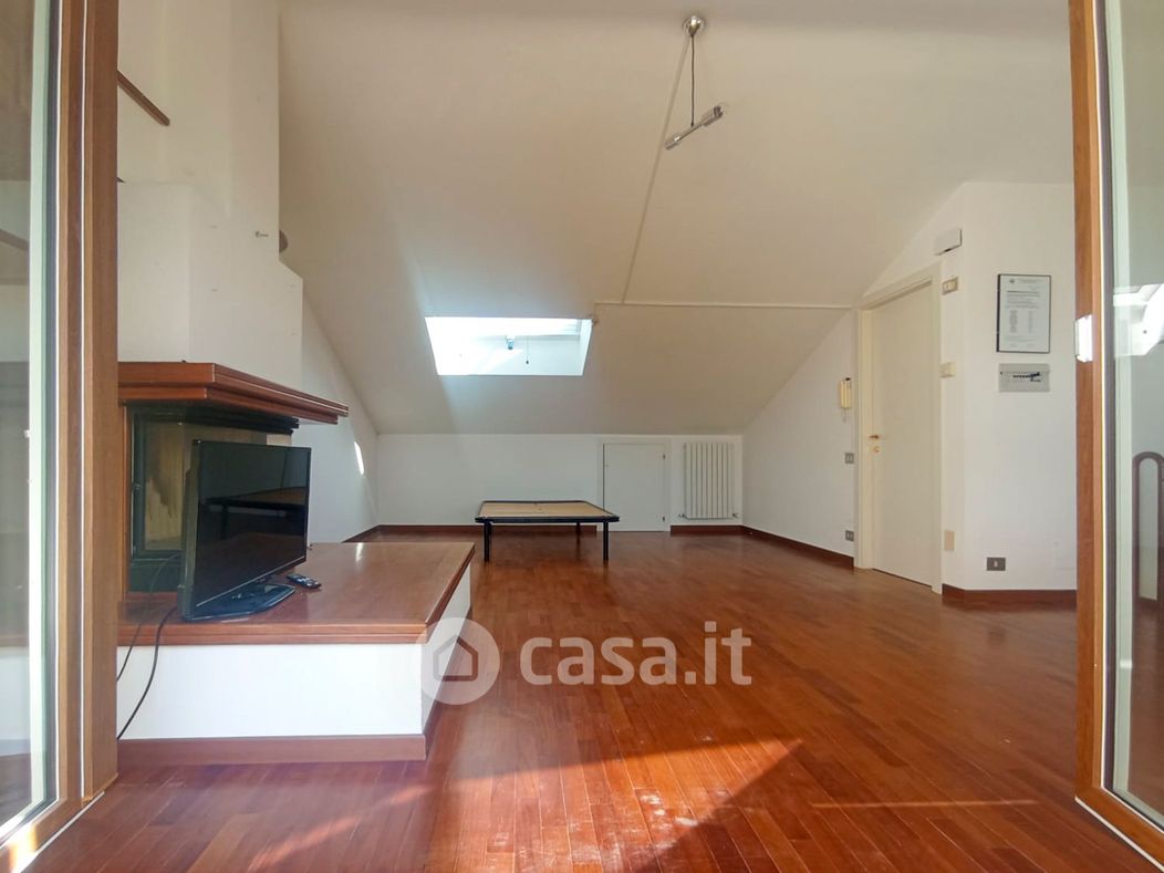 Appartamento in Vendita in Via Francesco Panfilo a Macerata