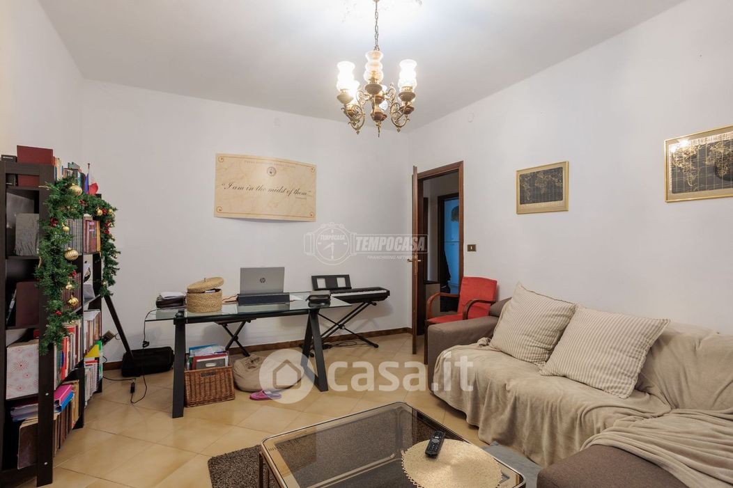 Appartamento in Vendita in Via Catullo 5 a Parma