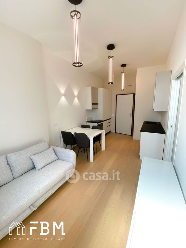 Appartamento in Vendita in Via Rita Tonoli 1 a Milano