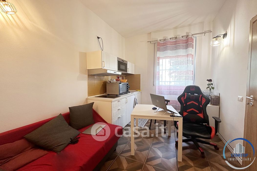 Appartamento in Affitto in Via Francesco Cavezzali 11 a Milano