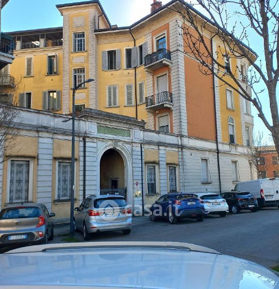 Appartamento in Vendita in Via Monte Grappa 2 a Cremona