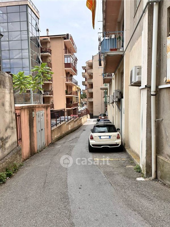 Appartamento in Vendita in Viale Regina Margherita 197 a Messina