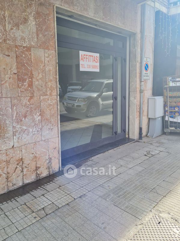 Negozio/Locale commerciale in Affitto in Via Giorgio Rizzo 29 a Milazzo