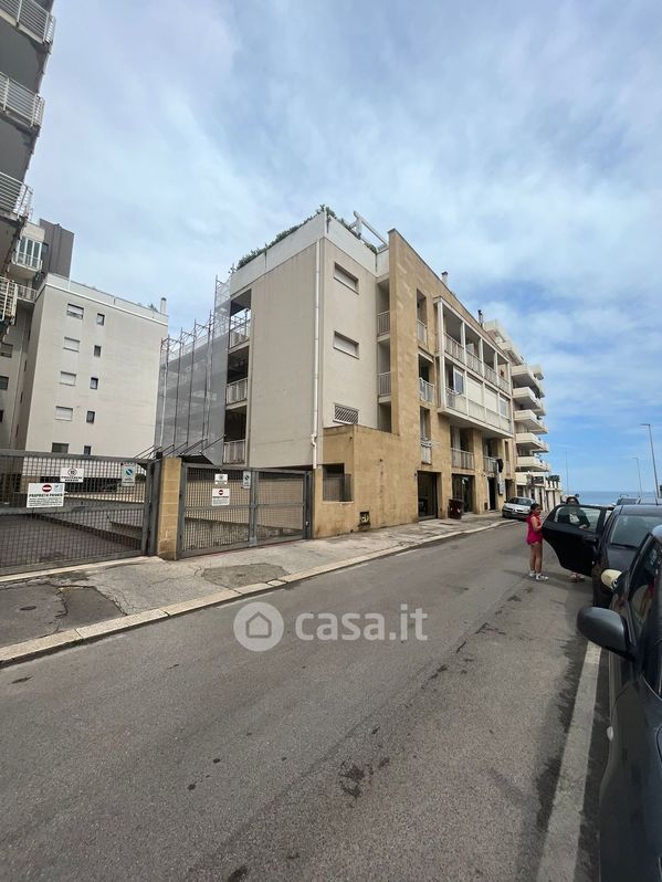 Appartamento in Vendita in Via Guglielmo Marconi 8 a Bari