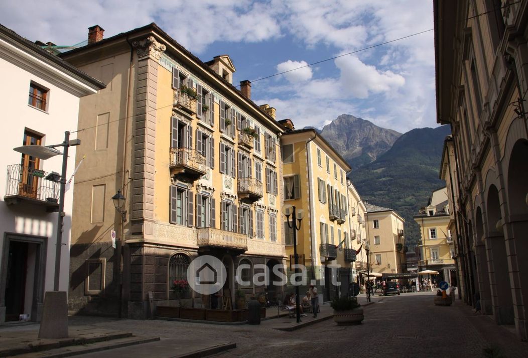 Appartamento in Vendita in Rue Xavier de Maistre 6 a Aosta