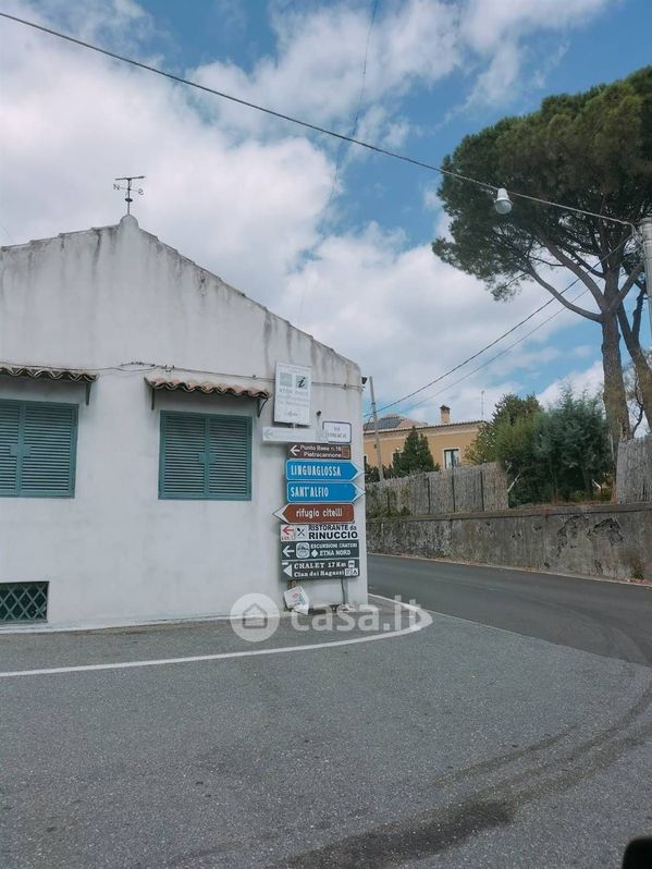 Rustico/Casale in Vendita in Via Mareneve a Sant'Alfio