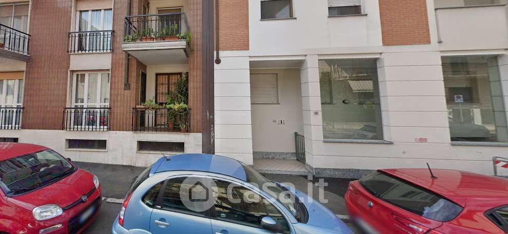 Appartamento in Vendita in Via Benedetto Alfieri 15 a Novara