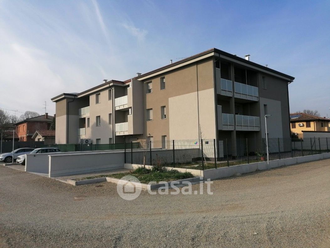 Appartamento in Vendita in Via Guidotti a Budrio
