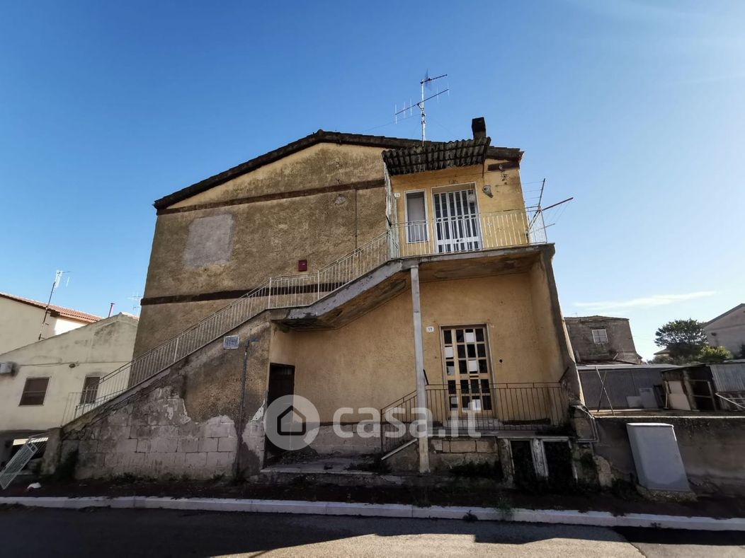 Casa indipendente in Vendita in Via Monte Bianco a Matera