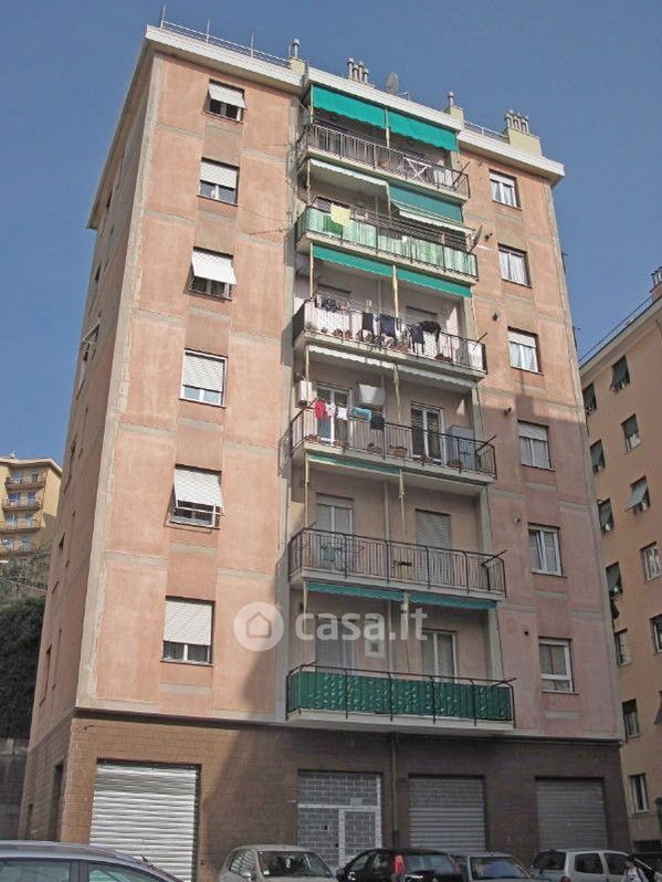 Appartamento in Vendita in Via Lodovico Calda a Genova
