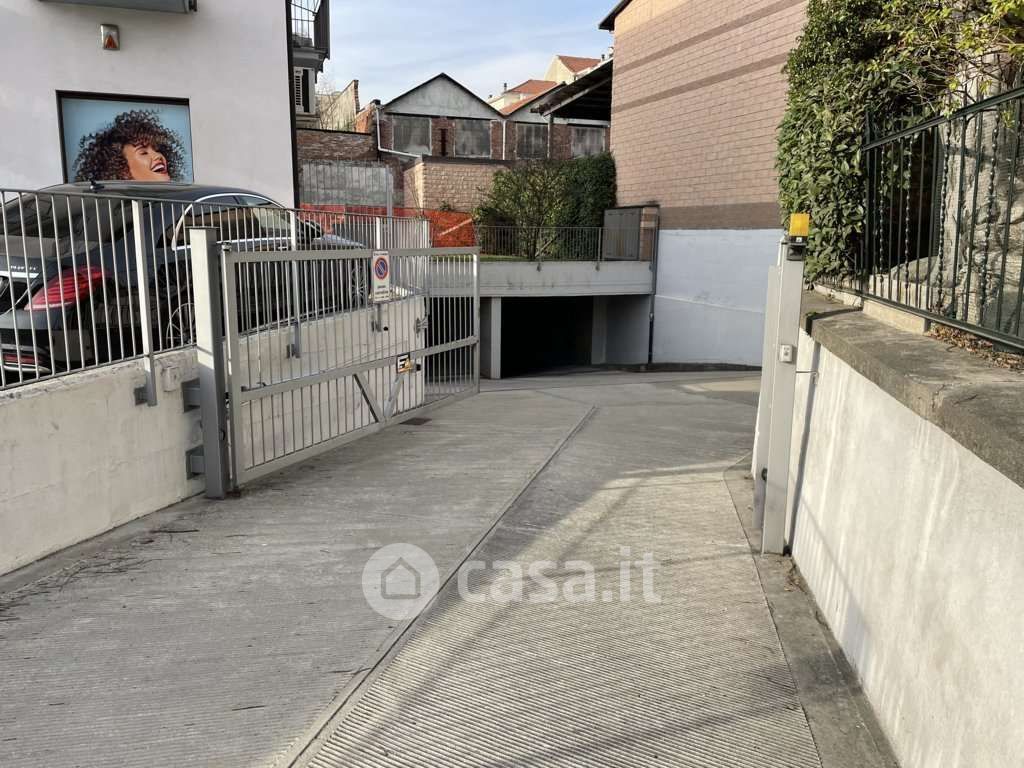 Garage/Posto auto in Vendita in Via Vigone 47 a Pinerolo