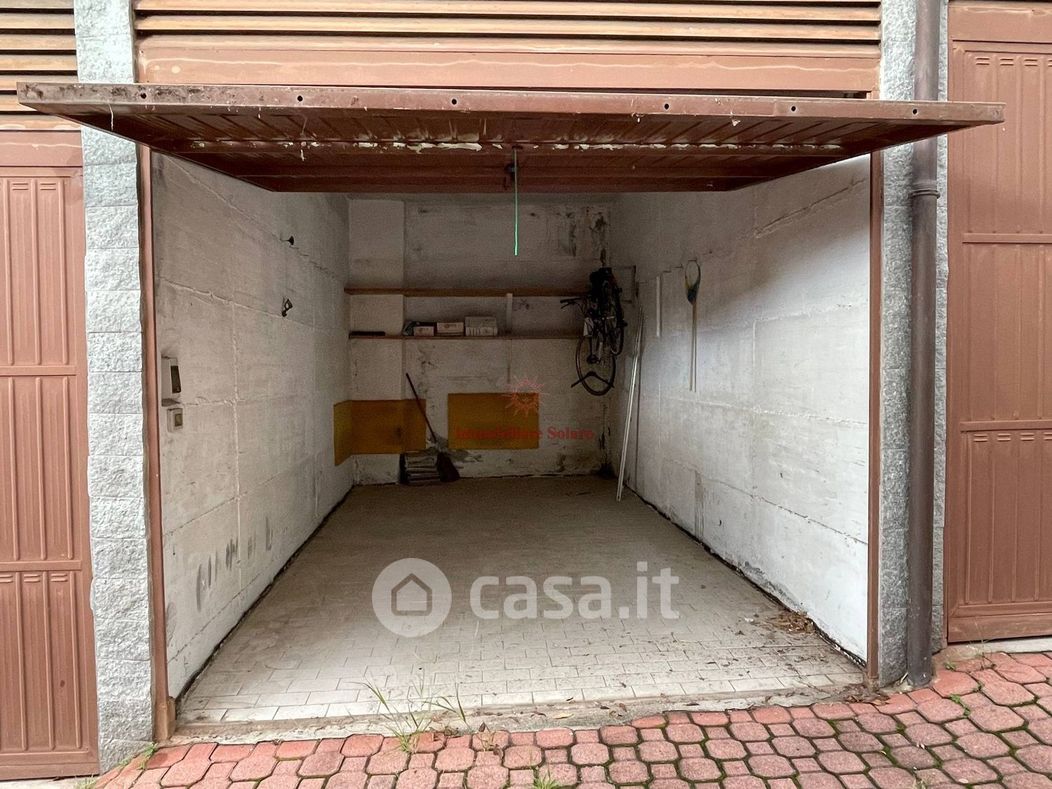 Garage/Posto auto in Vendita in Via Villagrande 30 a Varazze