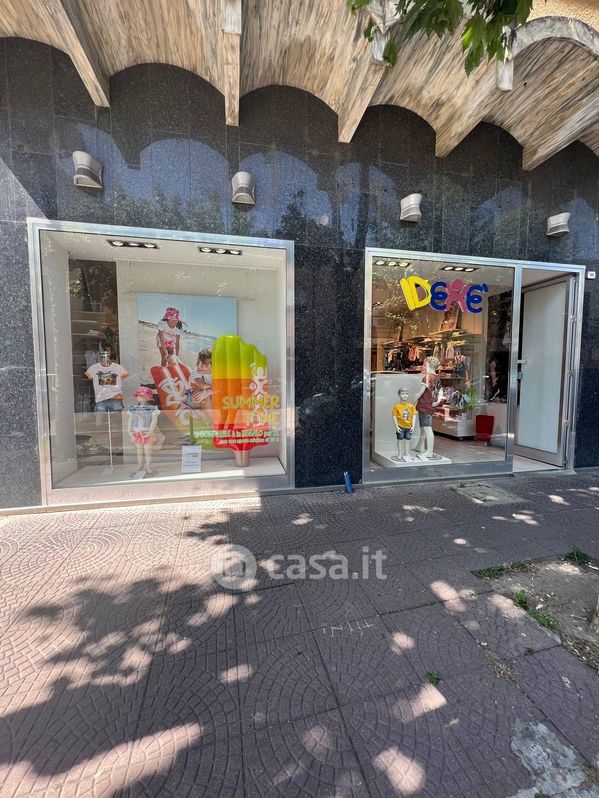 Negozio/Locale commerciale in Vendita in Via Giuseppe Mazzini 95 a Oristano