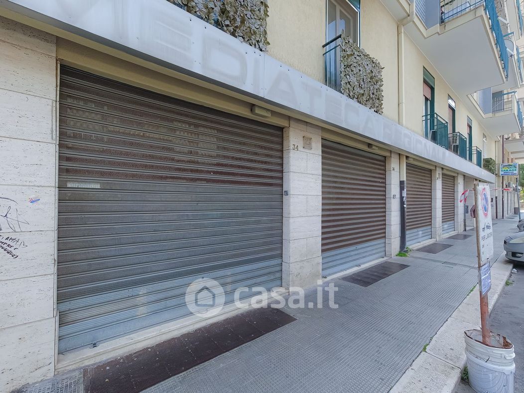 Negozio/Locale commerciale in Affitto in Via Giuseppe Zanardelli 30 a Bari
