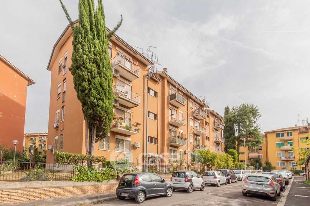 Appartamento in Vendita in Via Enrico Garofalo 7 a Roma