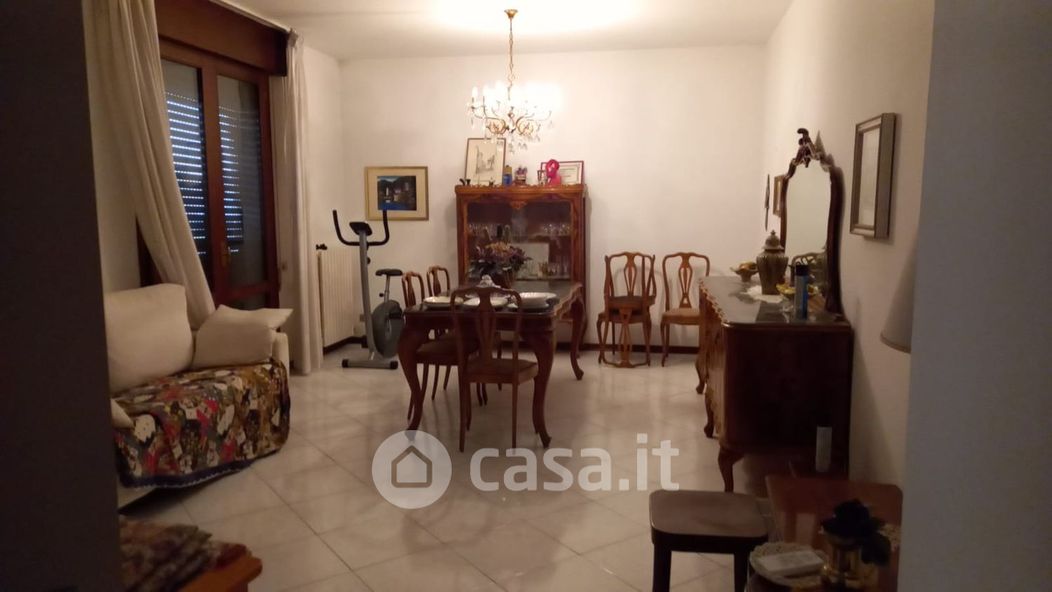 Casa Bi/Trifamiliare in Vendita in Via Molino a Vigonza
