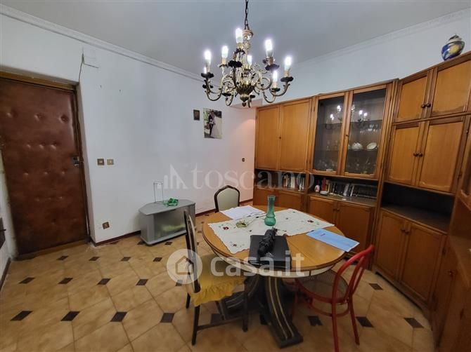 Appartamento in Vendita in Via Vincenzo Auria a Palermo