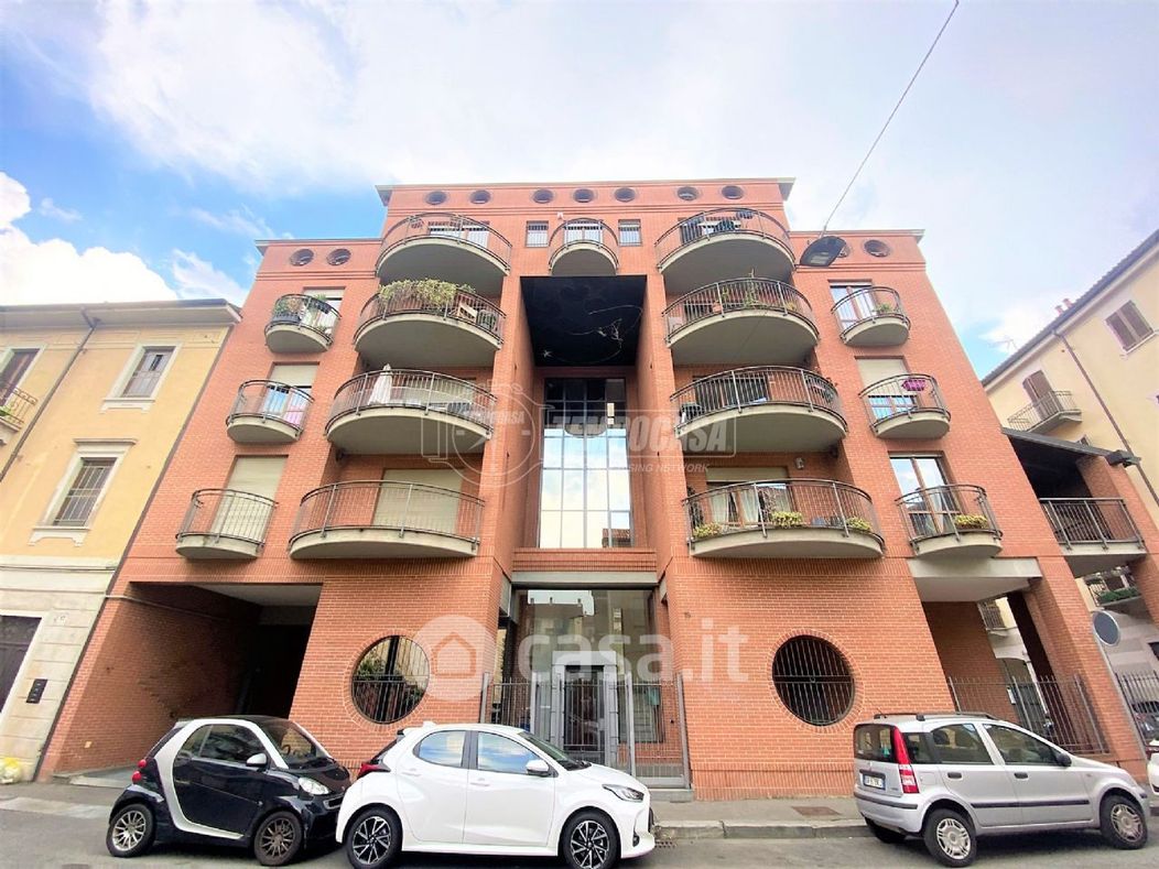 Appartamento in Vendita in Via Balme 19 a Torino