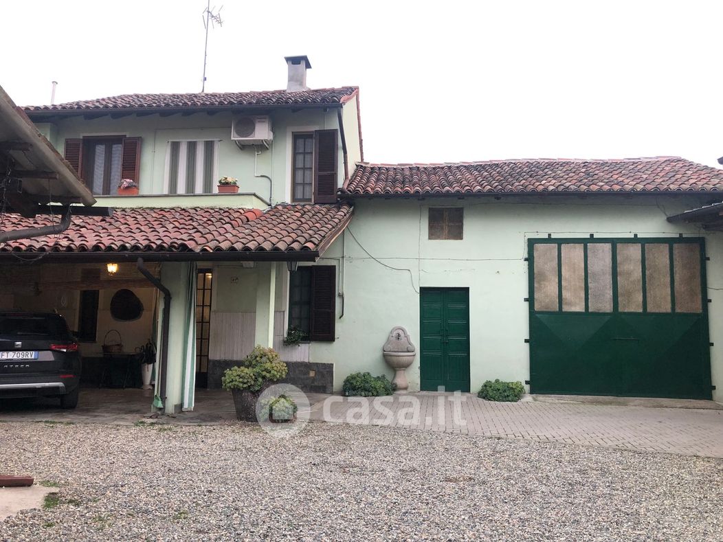 Casa Bi/Trifamiliare in Vendita in Corso Giovanni Josti a Mortara