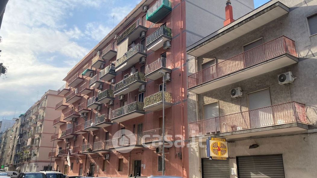 Appartamento in Vendita in Via EMILIA a Taranto