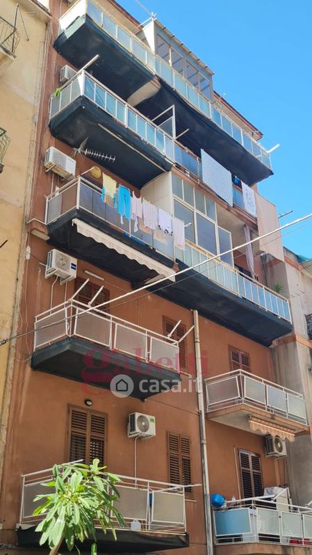 Appartamento in Vendita in Via Anapo a Palermo