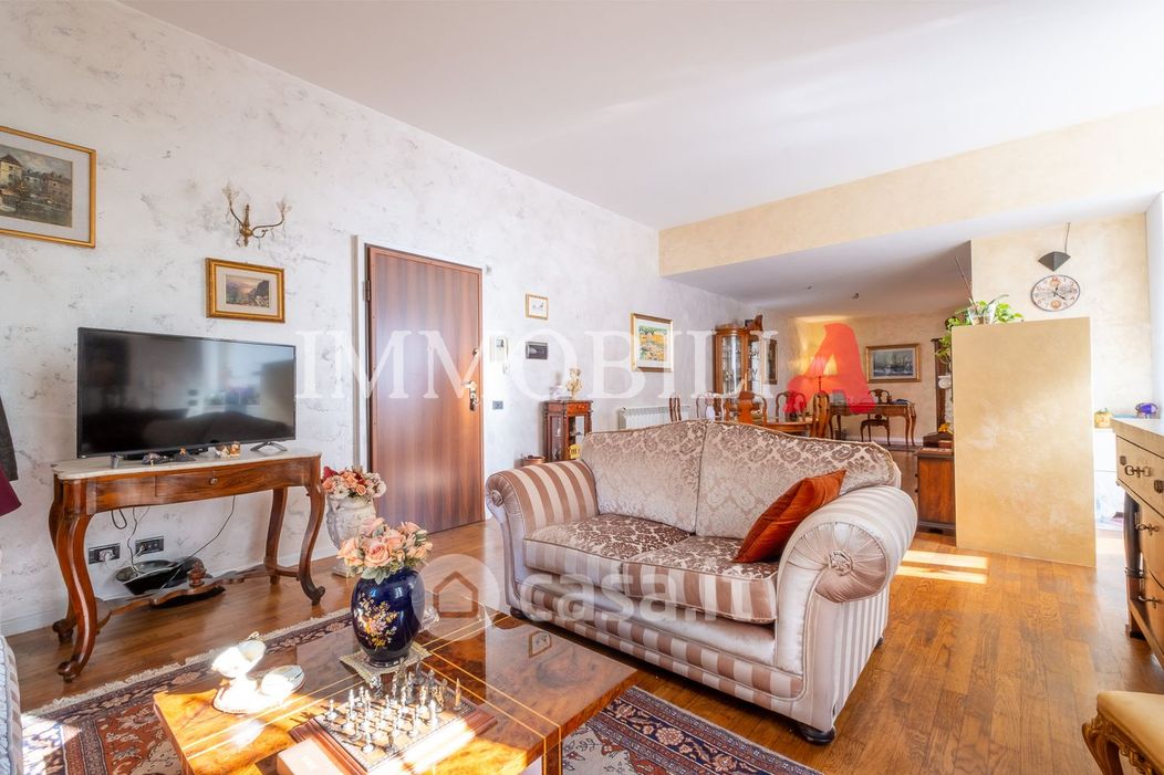 Appartamento in Vendita in Via V. Ghislandi a Bergamo