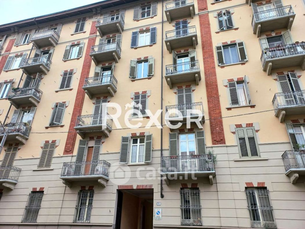 Appartamento in Vendita in Via Bernardino Luini 71 a Torino