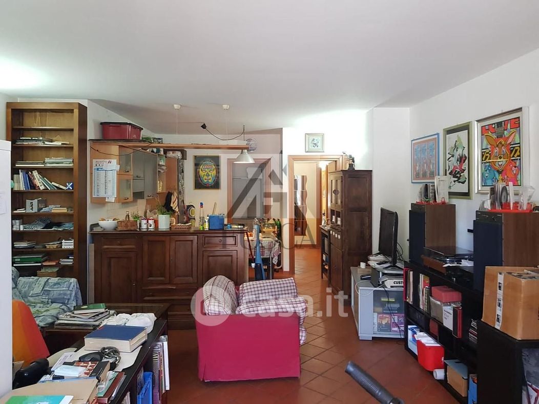 Appartamento in Vendita in Via Augusto Mancini a Lucca