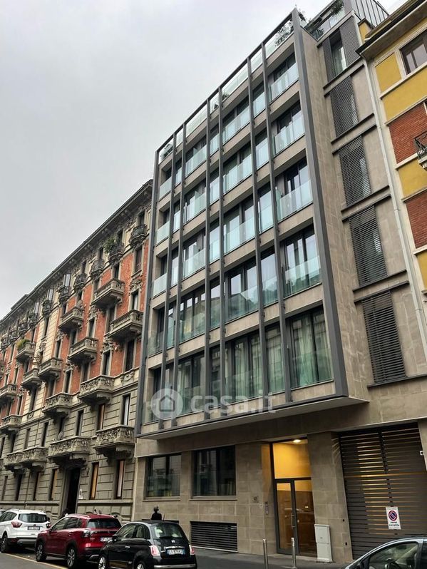Appartamento in Affitto in Via Mauro Macchi 61 a Milano