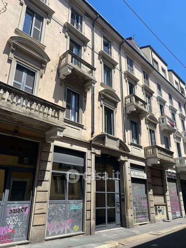 Appartamento in Affitto in Via San Vincenzo 22 a Milano