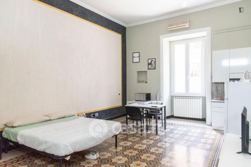 Appartamento in Affitto in Via Napoleone III a Roma
