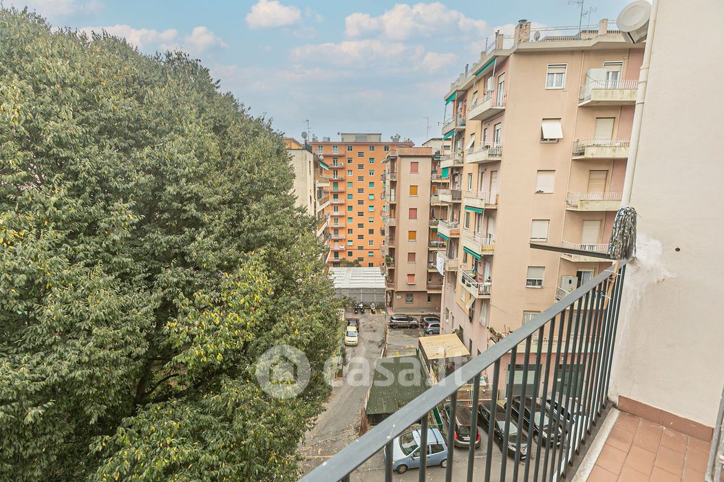 Appartamento in Vendita in Via Jacopo Bonfadio 4 a Genova