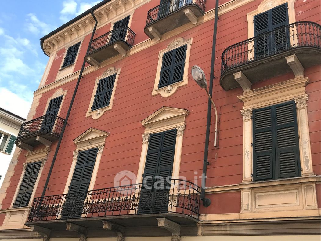 Appartamento in Vendita in Via Girolamo Savonarola 1 a Alessandria