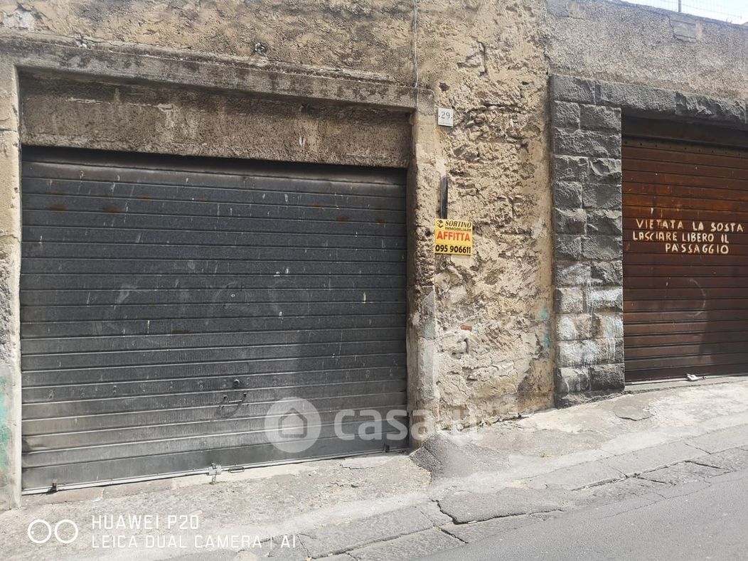 Garage/Posto auto in Affitto in Pitagora 29 a Lentini
