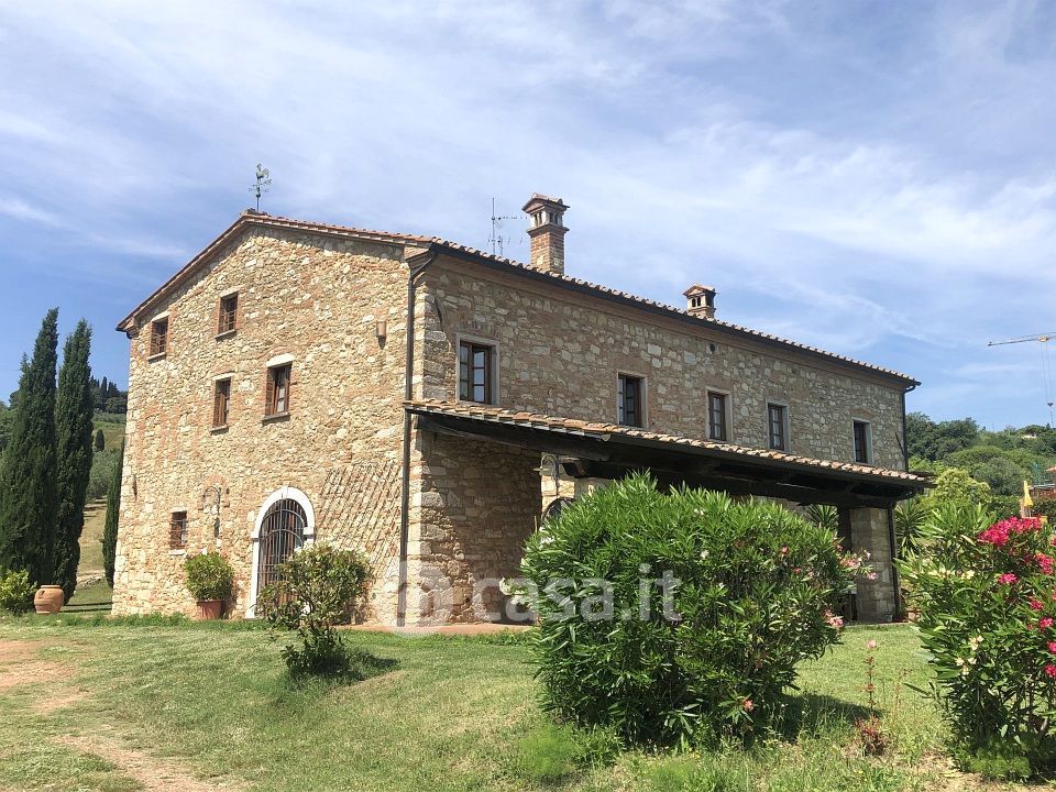 Casa indipendente in Affitto in Via del Commercio Sud 129 a Casciana Terme Lari