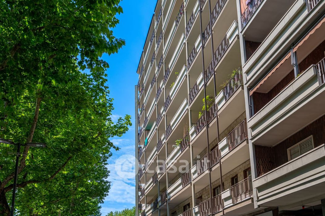 Appartamento in Vendita in Corso Regina Margherita 292 a Torino