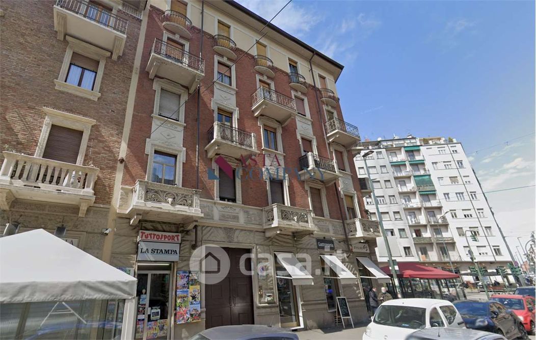 Appartamento in Vendita in Via Chiesa della Salute 63 a Torino