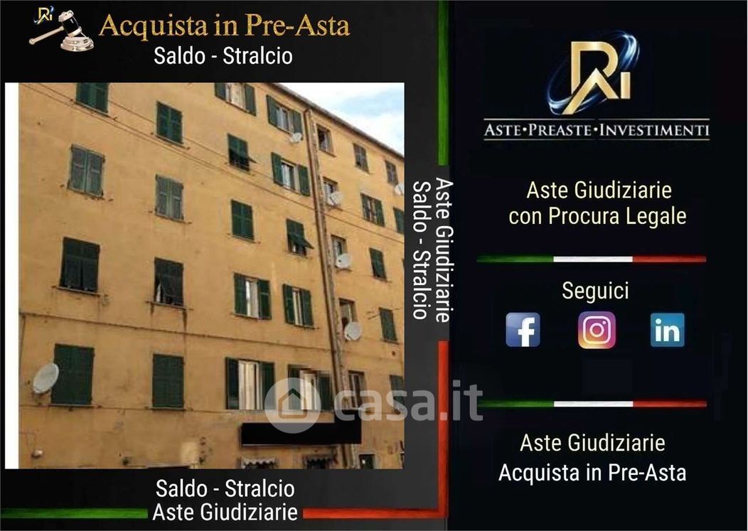 Appartamento in Vendita in Via Rivarolo a Genova