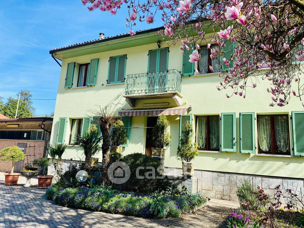Villa in Vendita in Strada Comunale del Cartman 47 a Torino