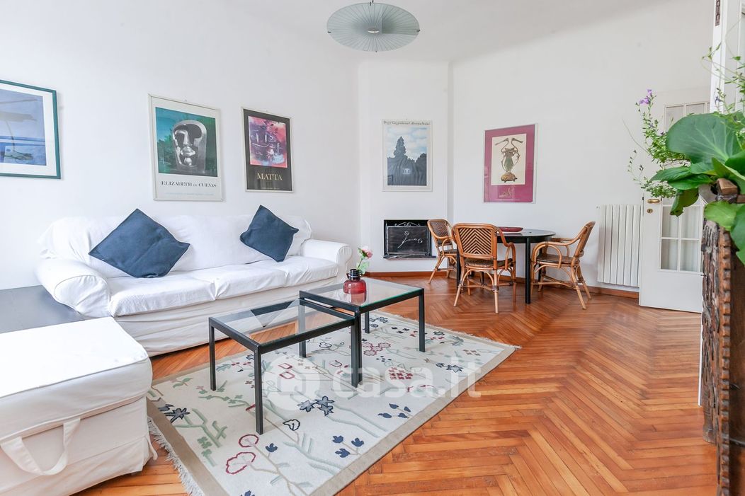 Appartamento in Affitto in Via Vigevano 32 a Milano
