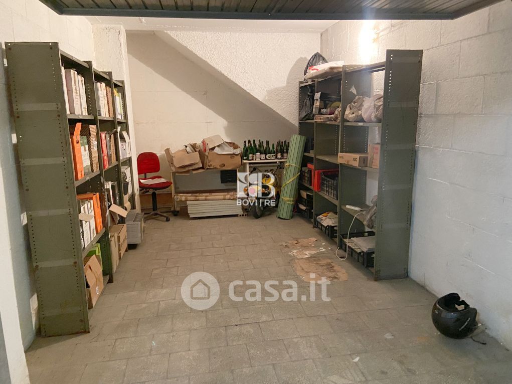 Garage/Posto auto in Vendita in Via Ferdinando Verospi a Roma